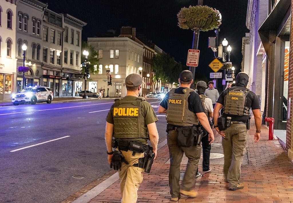 Feds in DC