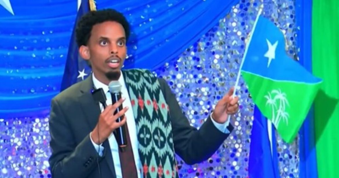 Social Media Uproar Ensues as Footage Emerges Showing Marxist Muslim Candidate for Minneapolis Mayor Pledging Loyalty to Somalia in a Foreign Language While Waving the Nation’s Flag (VIDEO)